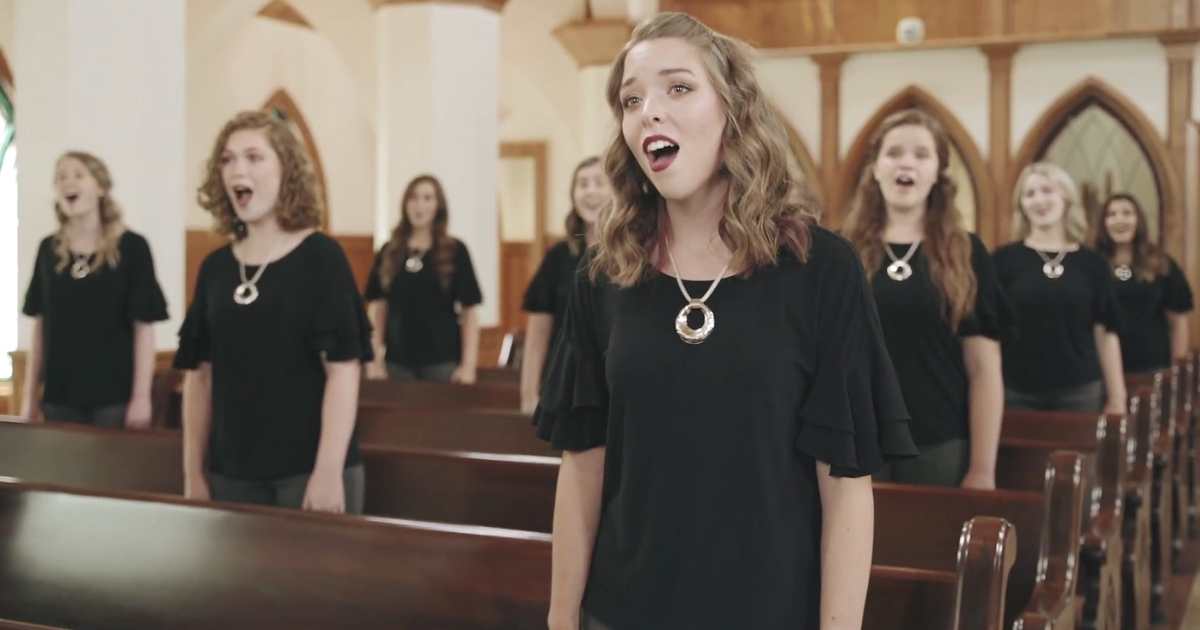 Ladies Of Lee Sings Breathtaking A Cappella Rendition Of 'Turn Your ...